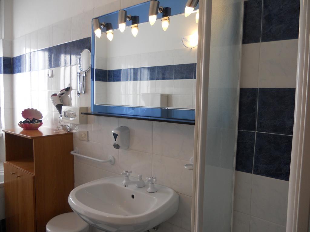 B&B Home Sweet Home Diano Marina Buitenkant foto
